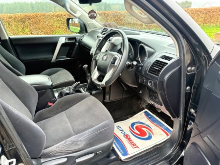 2016 Toyota Landcruiser - thumbnail 11