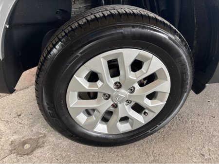 2023 Dacia Duster - thumbnail 2