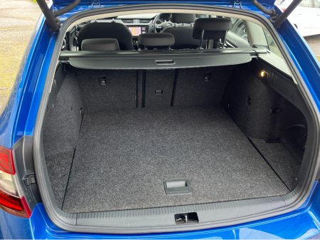 2018 Skoda Octavia COMBI STYLE AUTOMATIC 1.0 TSI 115HP //HIGH SPEC//SAT NAV//REVERSE CAMERA//LOW MILES// €17,950 thumbnail