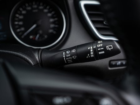 2018 Nissan Qashqai - thumbnail 23