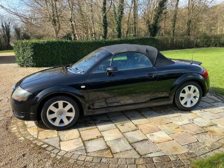 2004 Audi TT - thumbnail 7