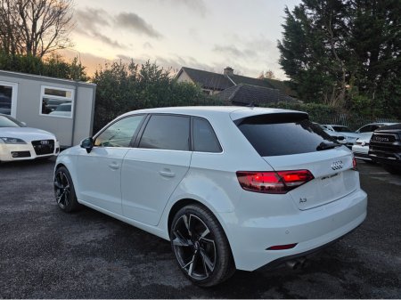 2019 Audi A3 ( 192 ) 1.4 SPORTS EDITION NAVI VIRTUAL CLOCKS ANDROID AUTO CARPLAY BLIND SPOT LANE ASSIST REAR TRAFFIC ASSIST €19,950 thumbnail