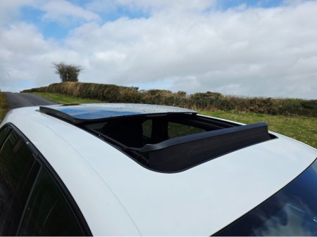 2018 Porsche Cayenne - thumbnail 14