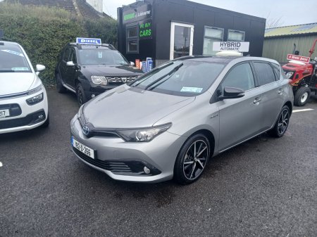 2018 Toyota Auris - thumbnail 1