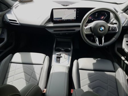 2025 BMW 2 Series - thumbnail 4