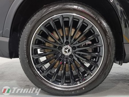 2025 Mercedes-Benz GLC Class - thumbnail 10