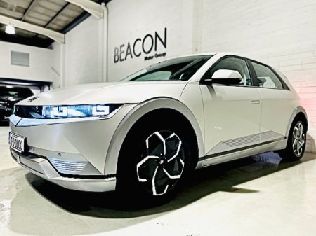 2022 Hyundai Ioniq 5 - view 3