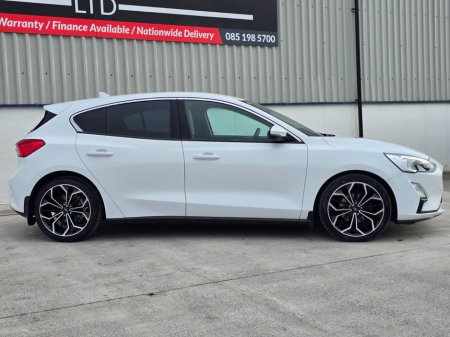 2019 Ford Focus - thumbnail 7