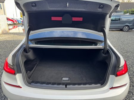 2020 BMW 3 Series  €23,950 thumbnail