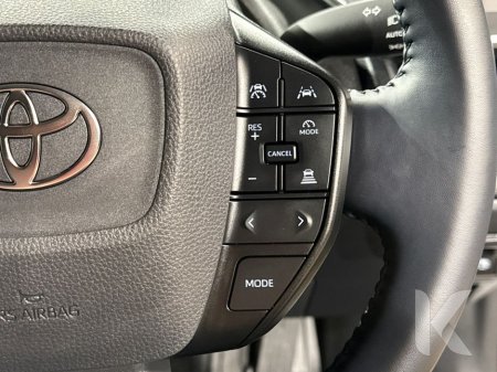 2024 Toyota Prius 1.8 HYBRID - NEW MODEL - CRUISE CONTROL - REVERSE CAMERA - MULTI FUNCTION STEERING WHEEL - €31,950 thumbnail