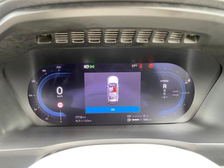 2023 Volvo XC90 - thumbnail 10