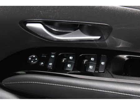 2024 Hyundai Tucson 2WD Executive Plus HEV STG Auto €42,950 thumbnail