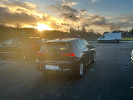 2023 Volkswagen Golf - thumbnail 9