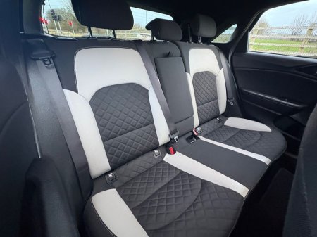 2021 Kia Ceed 1.0 GT Line MY20 5DR, *WARRANTY TILL 2028* Heated Steering Wheel, Touch Screen Infotainment System, Lane Departure Warning, €21,900 thumbnail