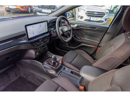 2024 Ford Focus 2024 Ford Focus Blue Low Mileage ST-Line 1.0L EcoBoost 125PS mHEV €28,750 thumbnail