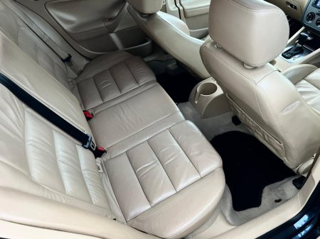 2004 Volkswagen Golf 1.6 COMFORT 5DR 102BHP €3,950 thumbnail