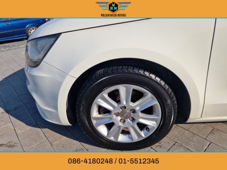 2012 Audi A1 - thumbnail 9