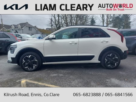 2024 Kia Niro - thumbnail 8