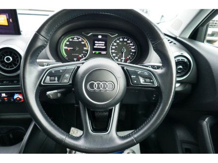 2018 Audi A3 - thumbnail 25