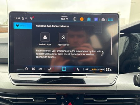 2026 Volkswagen Golf Edition 75 1.5 MHEV thumbnail