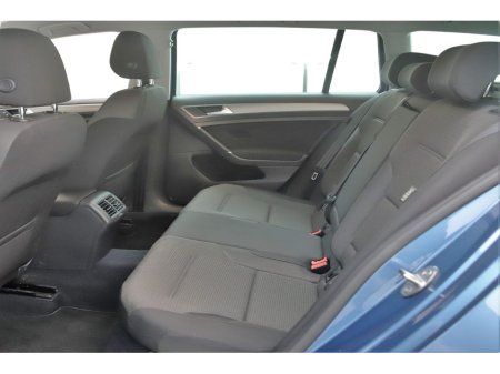 2016 Volkswagen Golf - thumbnail 15