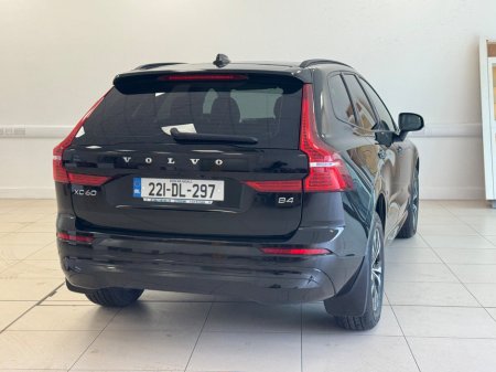 2022 Volvo XC60 - thumbnail 9