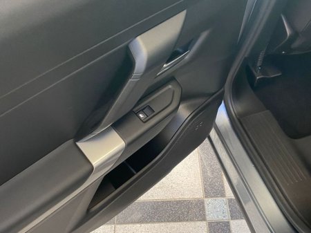 2026 Jeep Compass ALTITUDE €42,995 thumbnail