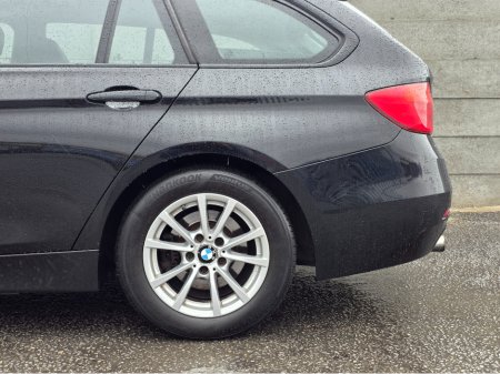 2014 BMW 3 Series - thumbnail 9