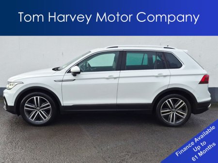 2023 Volkswagen Tiguan ELEGANCE 2.0 TDI 150hp €39,950 thumbnail