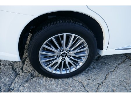 2020 Mitsubishi Outlander - thumbnail 13