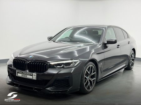 2022 BMW 5 Series - thumbnail 2