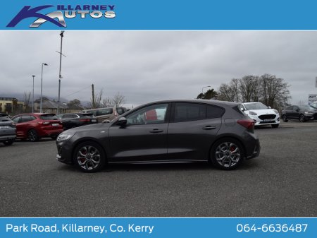 2023 Ford Focus ST-LINE 1.0T 125PS manual heated seats €25,950