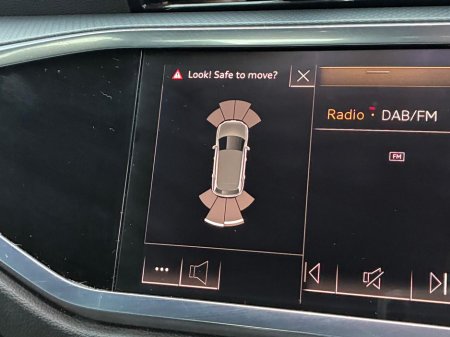 2019 Audi Q3 - thumbnail 11