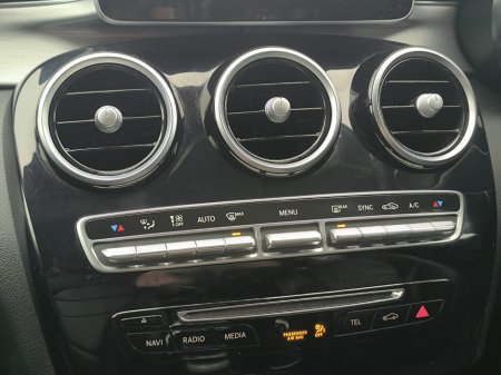 2018 Mercedes-Benz C Class - thumbnail 40