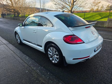 2018 Volkswagen Beetle Design 1.2tsi M6F BMT 105 3DR €16,950 thumbnail
