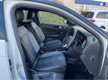 2023 Volkswagen T-Roc - thumbnail 11