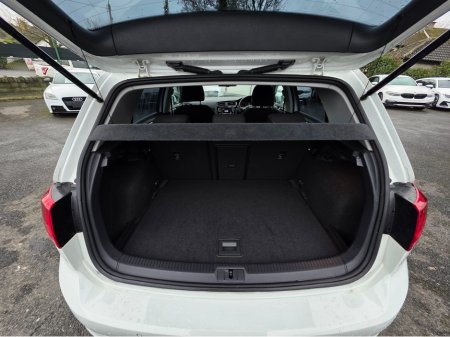 2013 Volkswagen Golf 1.4 HIGHLINE EDITION ALCANTARA PARKING SENSORS - SIMI DEALER - LOW ROAD TAX BAND thumbnail