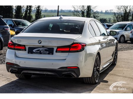 2022 BMW 5 Series - thumbnail 9