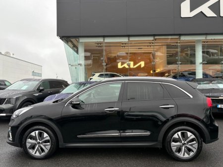 2020 Kia Niro 64 Kwh (Long Range ) €20,995 thumbnail