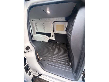 2019 Volkswagen Caddy Maxi €14,430 thumbnail