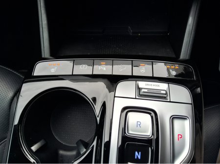 2024 Hyundai Tucson EXECUTIVE PLUS HYBRID - Side Steps - Warranty & AA 2029 - €40,950 thumbnail