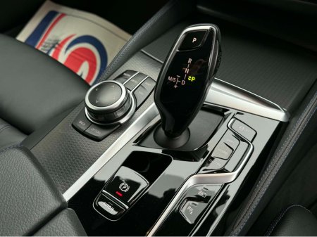 2022 BMW 5 Series - thumbnail 20