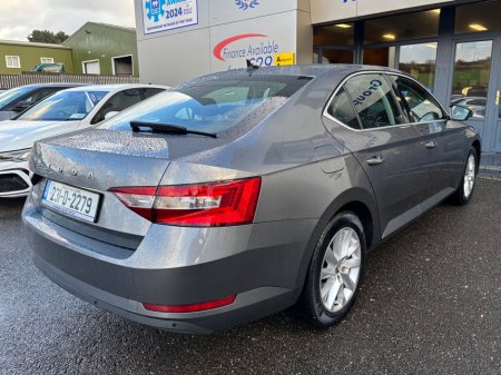 2023 Skoda Superb SUPERB AMB 2.0TDI 150HP DSG €34,950 thumbnail