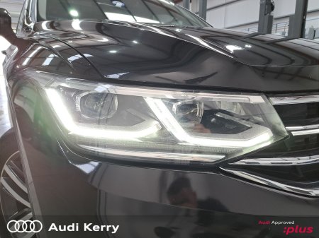 2022 Volkswagen Tiguan Allspace 2.0TDI 150BHP ELEGANCE AUTOMATIC €37,900 thumbnail