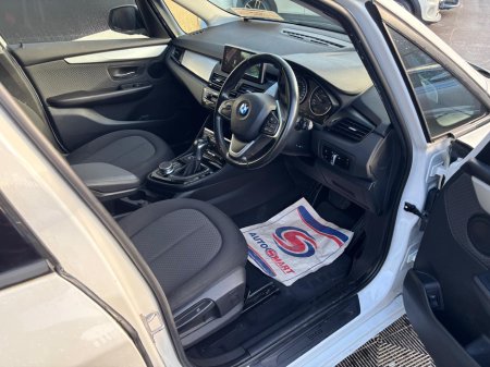 2016 BMW 2 Series Gran Tourer - photo 4