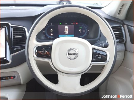 2024 Volvo XC90 T8 455bhp AWD PHEV Plus Bright (Panoramic Suroof / 360 Camera / Adaptive Cruise) €74,900 thumbnail