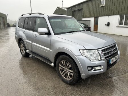 2015 Mitsubishi Shogun 3.2 4WRK SG2 DID LWB 5DR €17,600