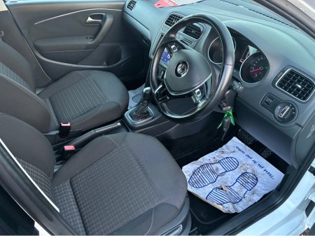 2014 Volkswagen Polo 1.2i TSI Petrol Automatic Comfortline €11,500 thumbnail