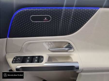 2026 Mercedes-Benz GLB 200D - Progressive 5 seats €66,535 thumbnail