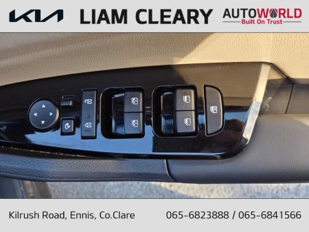 2023 Kia Sportage - thumbnail 16